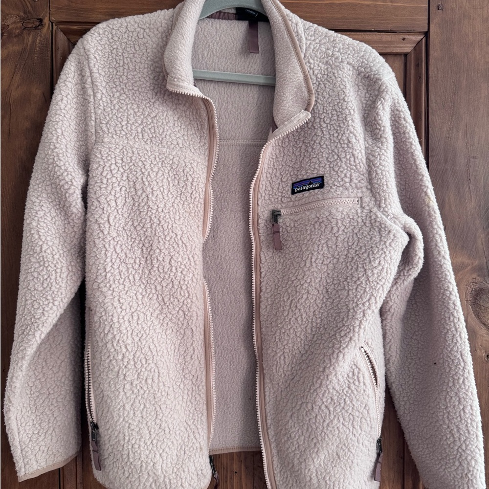 Patagonia Women's Soft mauve Cream Teddy Jacket
